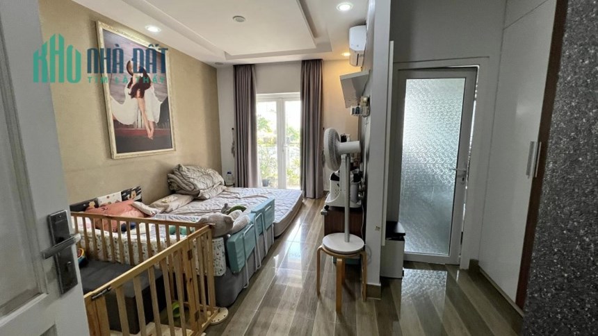 BÁN NHÀ PHỐ KHANG ĐIỀN - 75M2 - 3 PN - FULL NỘI THẤT - GIÁ 7 TỶ TL LỘC