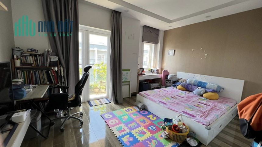BÁN NHÀ PHỐ KHANG ĐIỀN - 75M2 - 3 PN - FULL NỘI THẤT - GIÁ 7 TỶ TL LỘC