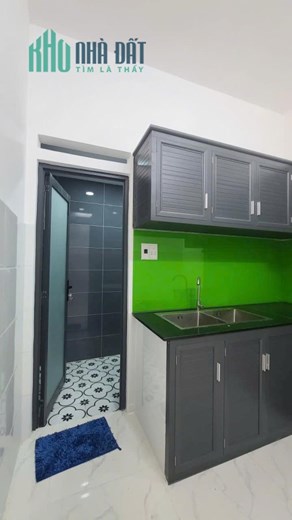Bán nhà hẻm MỚI THI CÔNG NHỰA đường Song Hành Quận 12, ĐT 52.9m2 giá chỉ 2.950 tỷ.