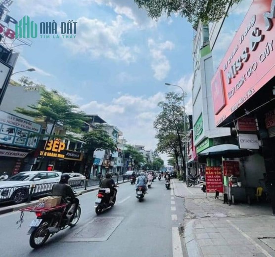 Nhà mới đẹp 5 tầng 6 ngủ Tây Sơn,Đống Đa 62m, ô tô cách 20m, cho thuê 20tr/tháng chỉ hơn 5 tỷ.