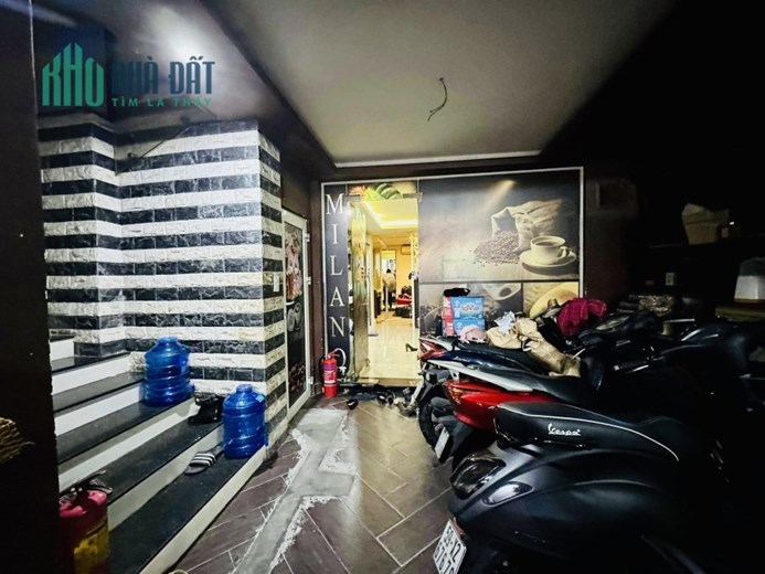 CHÍNH CHỦ Cần Sang Hoặc Cho Thuê Nhanh Cửa Hàng Tại Phố Ẩm Thực Vĩnh Khánh