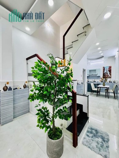 Bán Nhà Thống Nhất Gò Vấp Tặng Nội Thất Hẻm Xe Hơi 3 Tỷ 6
