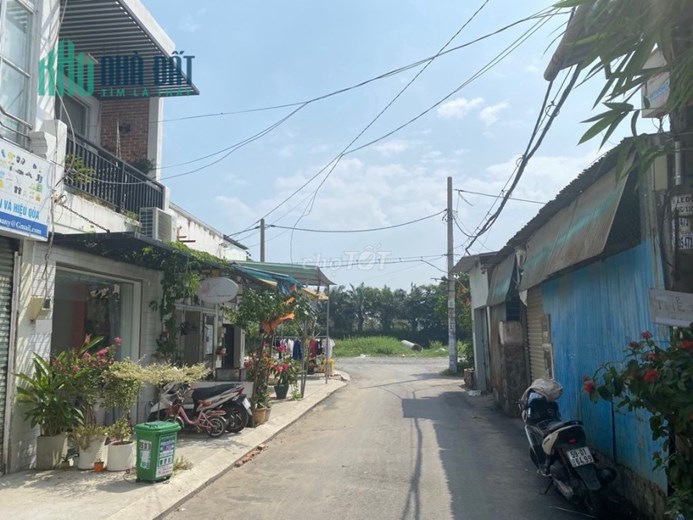 Nhà 2 tầng 2PN vừa ở vừa kinh doanh