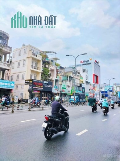 Bán nhà 3 tầng BTCT hẻm 8m như mặt tiền đường Nguyễn Thái Sơn P3 Gò Vấp 97m2 (5*19m) giá chỉ 20 Tỷ
