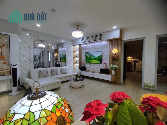 Nhà mình chính chủ muốn bán căn hộ tầng 12 tòa A chung cư Hồ Gươm Plaza, số 102 Trần Phú, Hà Đông,