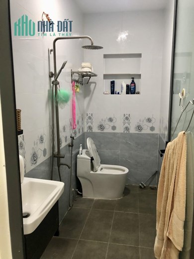 Ngợp!!! Nhà CVPM Quang Trung 10x20m, đường 7m, chỉ 4,7 tỷ. 0379371728