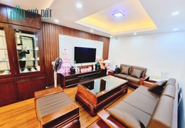 Bán nhà phố Trường Chinh, ngõ rộng 3m, thẳng tắp, nhà đẹp, 55m, 4PN, 5.5 tỷ