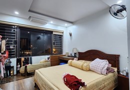 Bán nhà gần trường Kinh Tế Quốc Dân, ngõ 3m, thẳng tắp, nhà đẹp, 55m, 4PN, 5.5 tỷ