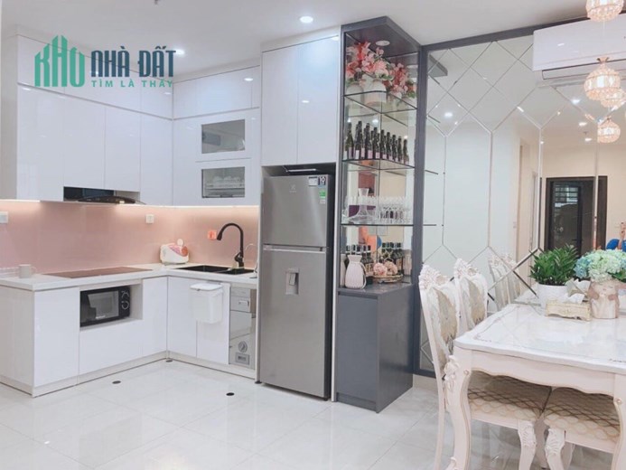 BÁN NHÀ CẦU GIẤY - KINH DOANH ĐỈNH - DÒNG TIỀN TỐT - 118M2 GIÁ CHÀO 35 TỶ.


BÁN NHÀ CẦU GIẤY -