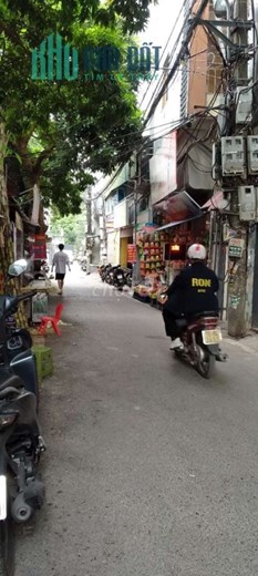Cho thuê mặt bằng kinh doanh hoặc làm văn phòng gần Học Viện Tài Chính, Cổ Nhuế.