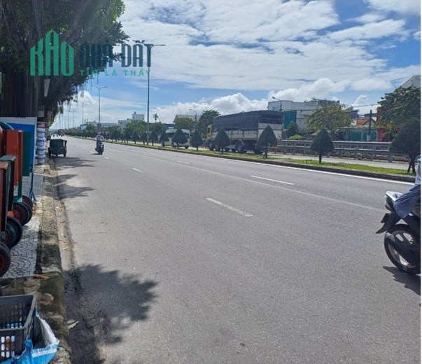 ► Nhà 2 Mặt Tiền Trường Chinh (QL1) 146m2, ngang 9.7m, 7.x tỷ