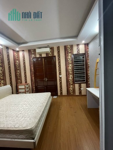 Cho thuê nhà Nguyễn Hoàng Tôn, 50m2(5 ngủ full đồ) 5 tầng, 13.5tr/th Bắc Từ Liêm. 0966931622.