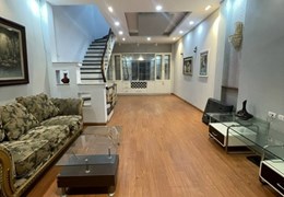 Cho thuê nhà Nguyễn Hoàng Tôn, 50m2(5 ngủ full đồ) 5 tầng, 13.5tr/th Bắc Từ Liêm. 0966931622.