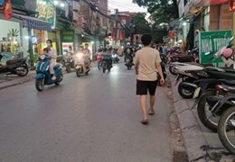 Mặt phố Vĩnh Hưng 80m2, MT 5m, ô tô tránh, KD sầm uất giá 7.8 tỷ