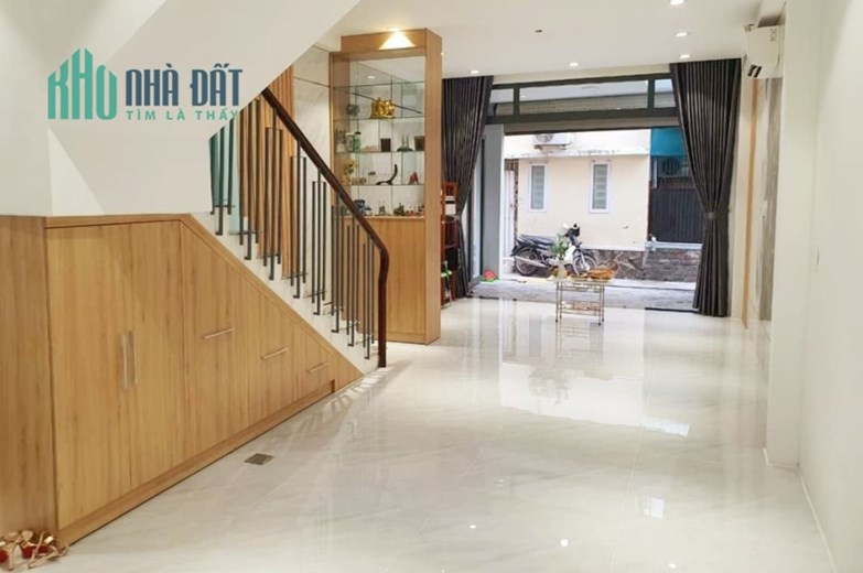 Bán Nhà Ngang 4.1 Dài 16.5 3Tầng chỉ 4Tỷ7 Thương Lượng F14 Gò Vấp