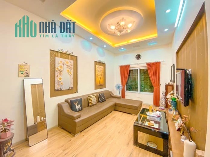 NHÀ ĐẸP Ở LUÔN - GẦN PHỐ XÃ ĐÀN
 4 TẦNG MT 4,2M CHỈ 2,65 TỶ