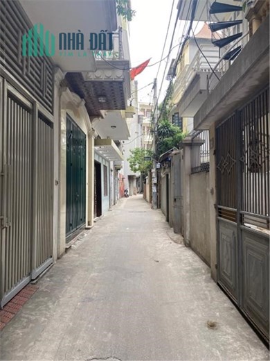 Ô TÔ ĐỖ - NGÕ THÔNG NÔNG - 2 THOÁNG,
Ngọc Lâm 40MV  4 TẦNG  4.3 tỷ