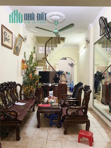 Ô TÔ ĐỖ - NGÕ THÔNG NÔNG - 2 THOÁNG,
Ngọc Lâm 40MV  4 TẦNG  4.3 tỷ