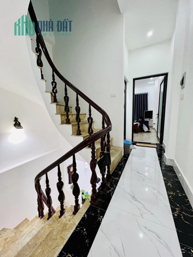 💥Bán nhà Nguyễn Lương Bằng - Đống Đa 48m2 x 4 tầng nhà đẹp, ở luôn chỉ nhỉnh 5 tỷ💥