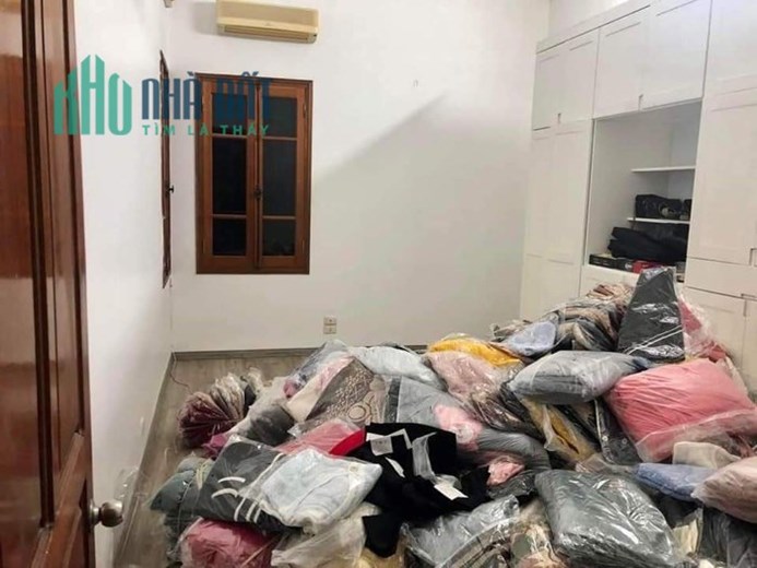 Ngọc Lâm, Long Biên, nhà mặt đường kinh doanh, dân đông đúc, oto tránh, 52m, mặt: 6m, 9 tỷ