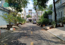 CHỦ CẦN BÁN GẤP, MẶT TIỀ.N ĐƯỜNG PHÂN LÔ KHU DÂN CƯ PHÚ LỢI 4 TẦNG CHỈ 6.5 TỶ