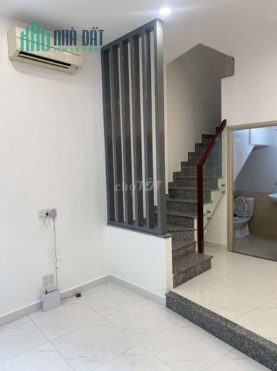 Nhà Góc 2MT hẻm gần đường Sư Vạn Hạnh, 3 tầng 4PN