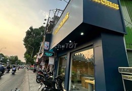 Góc 2 MTKD Quang Trung, ngang 7m, gần chợ HTT