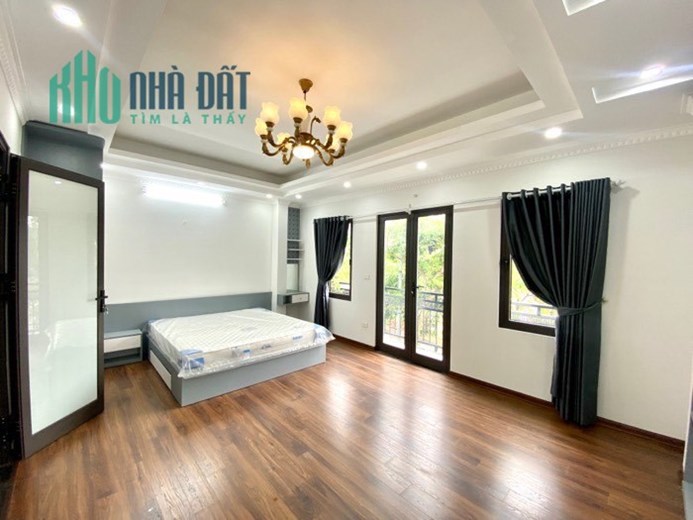 BÁN NHÀ PHÚC LỢI , LONG BIÊN . 74M x 5 TẦNG . GIÁ 13 TỶ . GARA Ô TÔ , VỈA HÈ , Ô TÔ TRÁNH