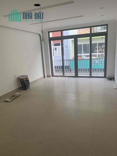 Nhà đẹp MTKD gần Phan Xích Long, 4 tầng 8PN