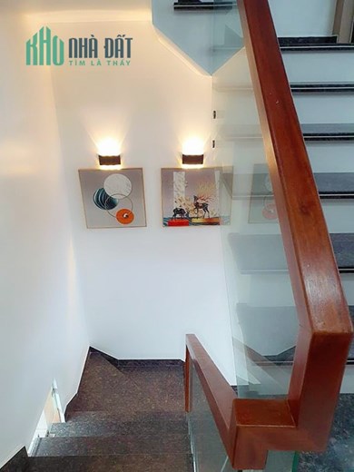 Bán nhà xây mới khu TĐC Sao Sáng, 40m 4 tầng GIÁ 4.15 tỉ vị trí đẹp