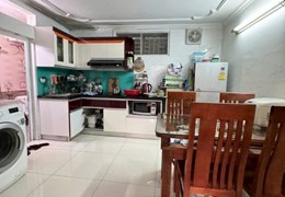 Bán nhà phố Lạch Tray, 56m 3.5 tầng, sân cổng riêng GIÁ 2.95 tỉ gần Cầu Rào