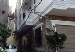 Bán nhà mặt ngõ thông Kiều Sơn, 50m 4 tầng lô góc GIÁ 4.6 tỉ ô.tô qua lại