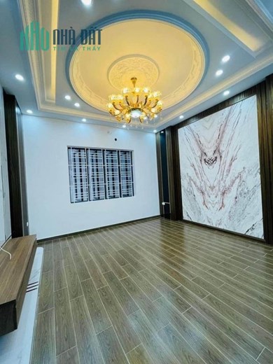 Bán nhà mặt đường Kiều Sơn - Văn Cao, 57m 4 tầng GIÁ 5 tỉ, mới tinh
