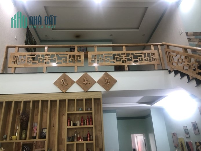Nhà gác lửng chỉ 1ty650, hẻm Đinh Công Trang .P Tân Tiến Buôn Ma Thuột