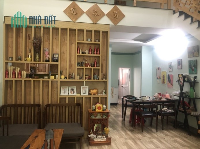 Nhà gác lửng chỉ 1ty650, hẻm Đinh Công Trang .P Tân Tiến Buôn Ma Thuột