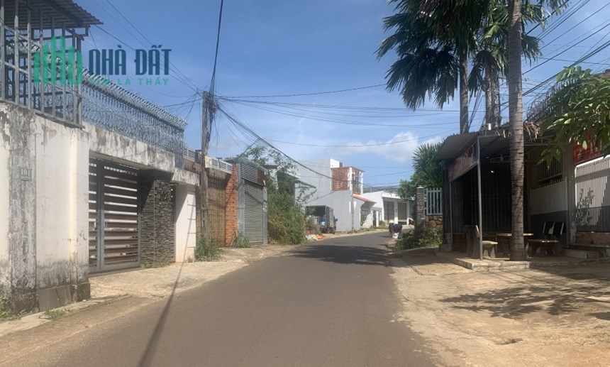 Nhà gác lửng chỉ 1ty650, hẻm Đinh Công Trang .P Tân Tiến Buôn Ma Thuột