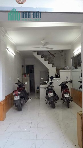 Bán Nhà Kim giang, Lô góc, Ngõ nông thẳng tắp,Hàng siêu đẹp trong tầm giá