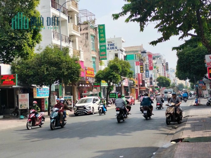 *BÁN GẤP Nhà Mặt Tiền Kinh Doanh Gò Dầu Tân Phú 112m2 ,3 Tầng Nhỉnh 17 tỷ