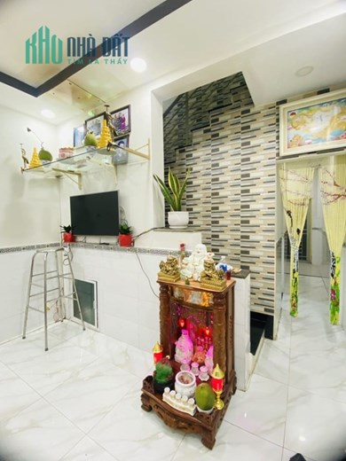 ĐINH TIÊN HOÀNG PHƯỜNG 1 QUẬN BÌNH THẠNH.