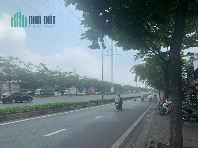 bán nhà mặt tiền phạm văn đồng, giá rẻ, 6,4x9, 60m2, vị trí xây dựng cao tầng