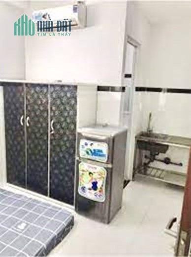 Bán nhà ngộp HXH kinh doanh CMT8, P5, Tân Bình, 64m2, 2 tầng, cách MT 40m.