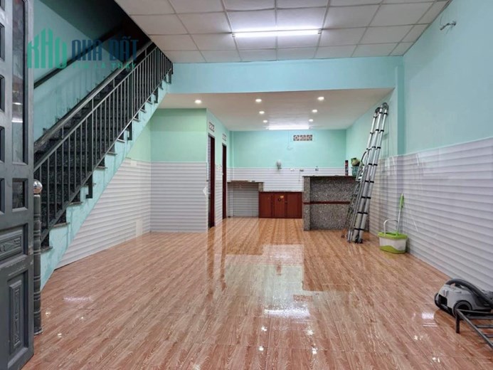 Bán nhà ngay Aeon Mall Tân Phú 52m2 3pn chỉ 3 tỷ nhỉnh 0932030061
