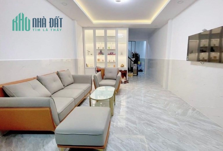 Bán nhà đẹp ở ngay shr 62m2 2tầng Trường Chinh Tân Phú , 5 tỷ nhỉnh 0932030961