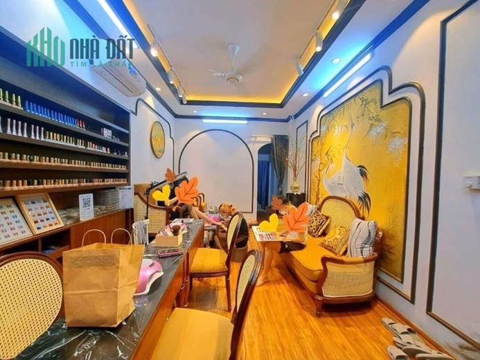 Bán Nhà Mặt Phố Láng Trung Quận Đống Đa. 35m Xây 4 Tầng Nhỉnh 10 Tỷ. Cam Kết Ảnh Thật Mô Tả Chính