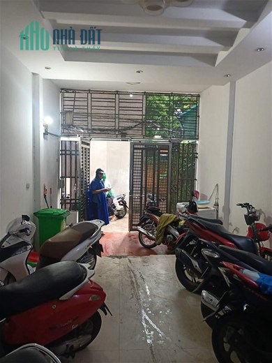 Bán Nhà Mặt Phố Láng Trung Quận Đống Đa. 76m Xây 7 Tầng Mặt Tiền 4.5m Nhỉnh 14 Tỷ. Cam Kết Ảnh Thật