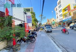 Mua nhà đón xuân! Bán nhà 4 tầng Núi Thành giao 30/4. 85m2 - MT 7m - Vuông Vức - Kiên Cố - Ở Ngay