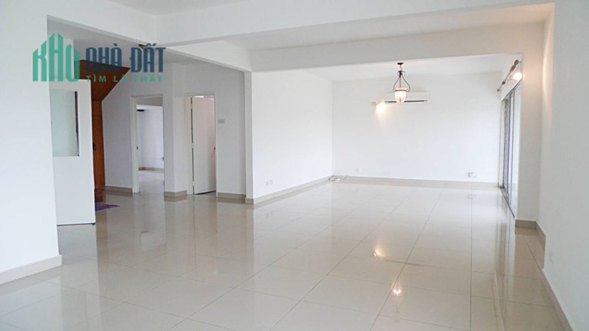 Mua nhà đón xuân! Bán nhà 4 tầng Núi Thành giao 30/4. 85m2 - MT 7m - Vuông Vức - Kiên Cố - Ở Ngay
