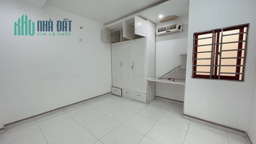 BÁN NHÀ HXH CÁCH CHỢ TÂN HƯƠNG 100M, GIÁ CHỈ 5TỶXX,FULL NỘI THẤT