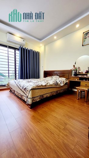 Bán nhà phố Nhân Hòa, ngõ rộng, nhà chất, 65m, 4PN, 6.8 tỷ