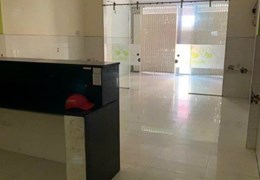 Cho thuê nhà Nguyên Căn MT Cao Xuân Dục Q.8 - 75m2 - 3 tầng - Khu sầm uất
